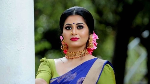 Sruthi Lakshmi