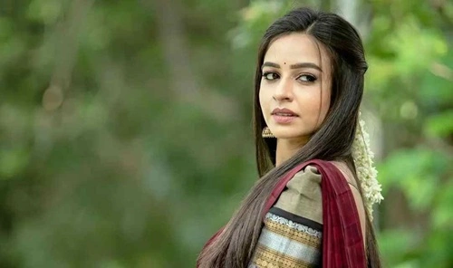 Divya Ganesh