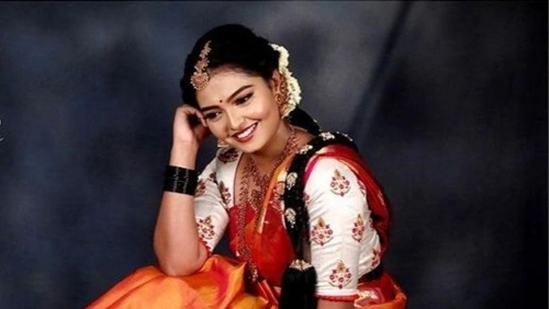 Varsha HK
