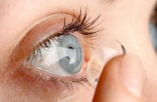 Factors Affect Cataract Lens